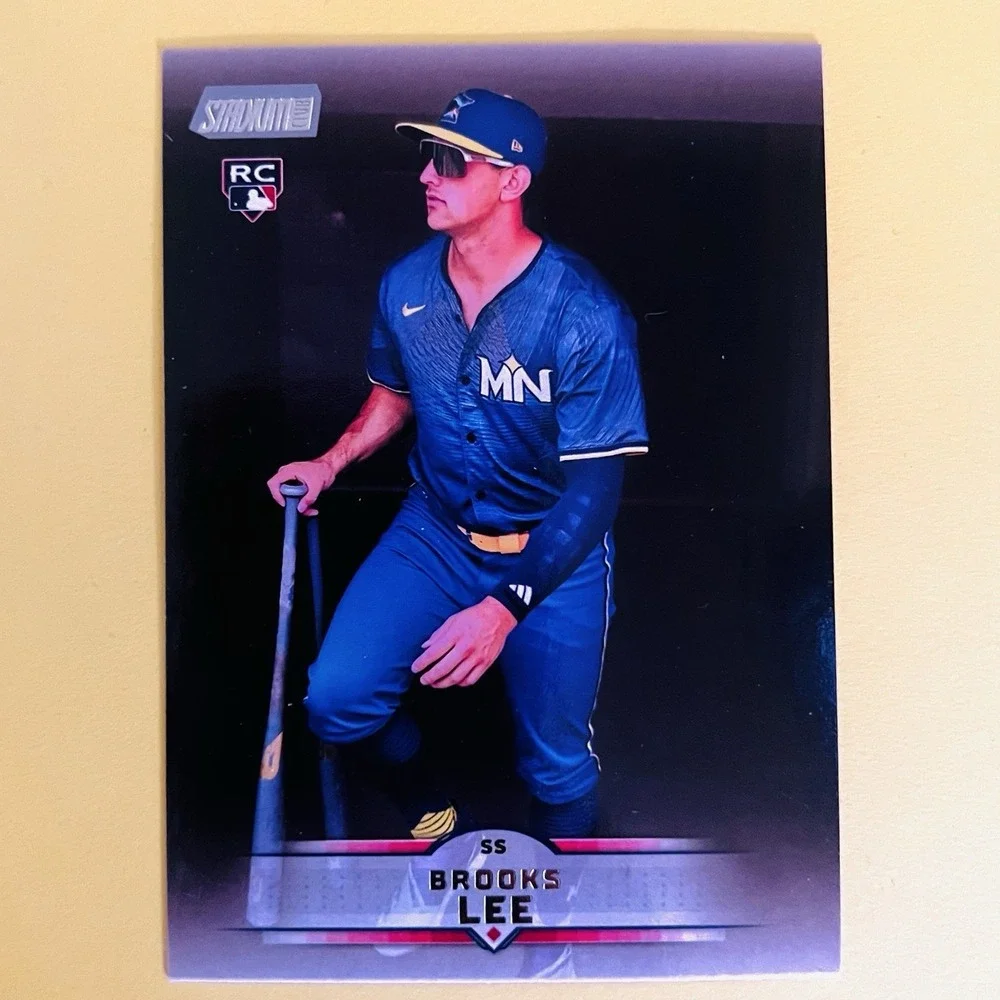 2025 Topps Stadium Club Baseball Brooks‎ Lee RC Rookie Card #141 Minnesota Twins